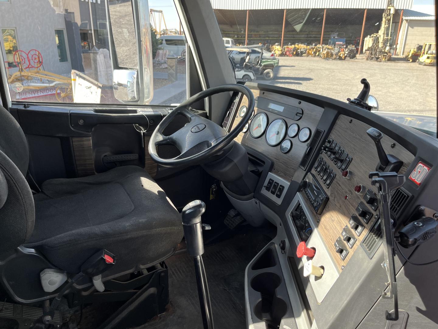 ./imagenes/INVOICE/2019/17850/CAMION GRUA TADANO TM1882 (25).JPG